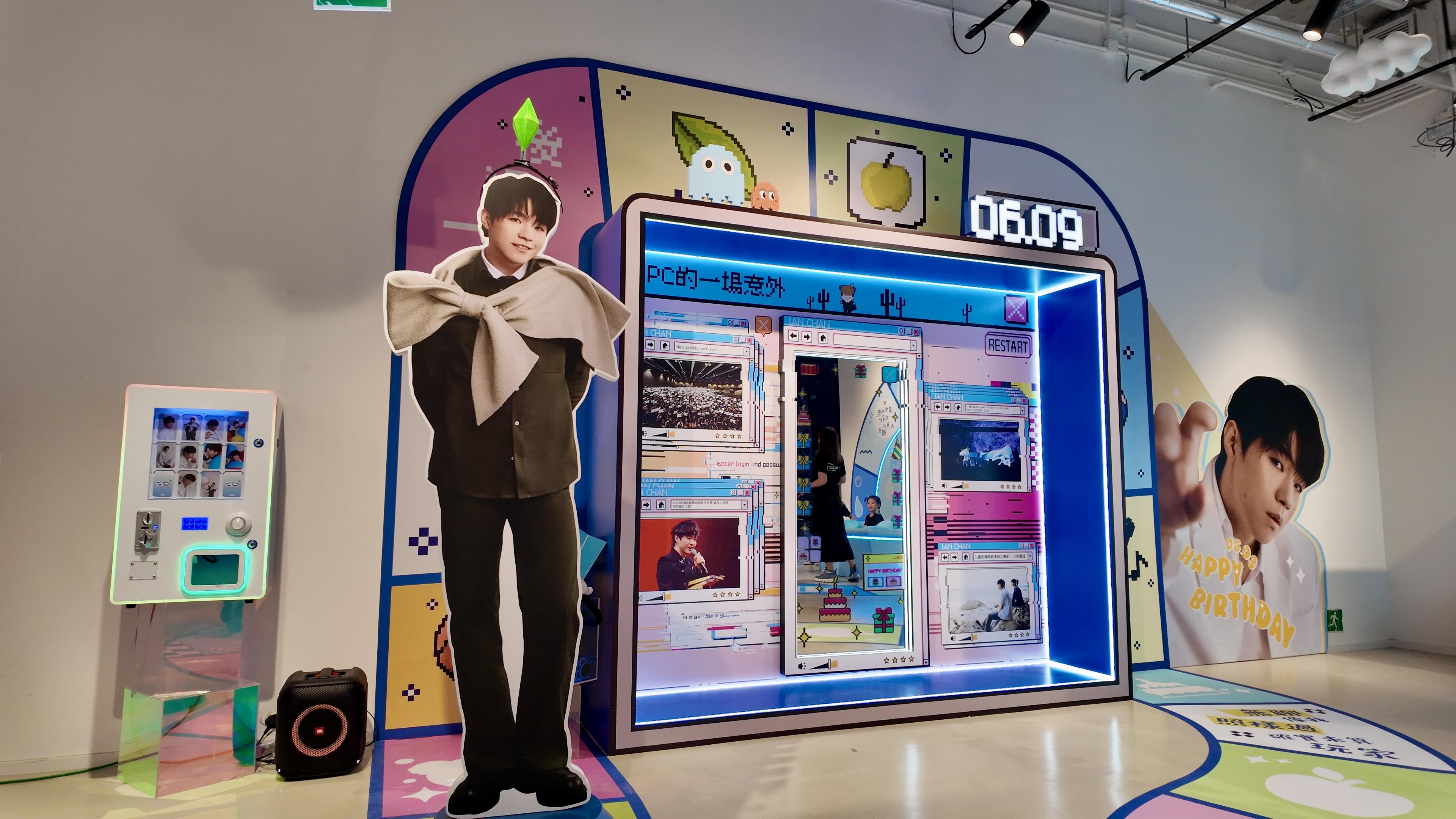 Ian 陳卓賢生日展覽「Gliding Towards the Light 飛行.不懈」