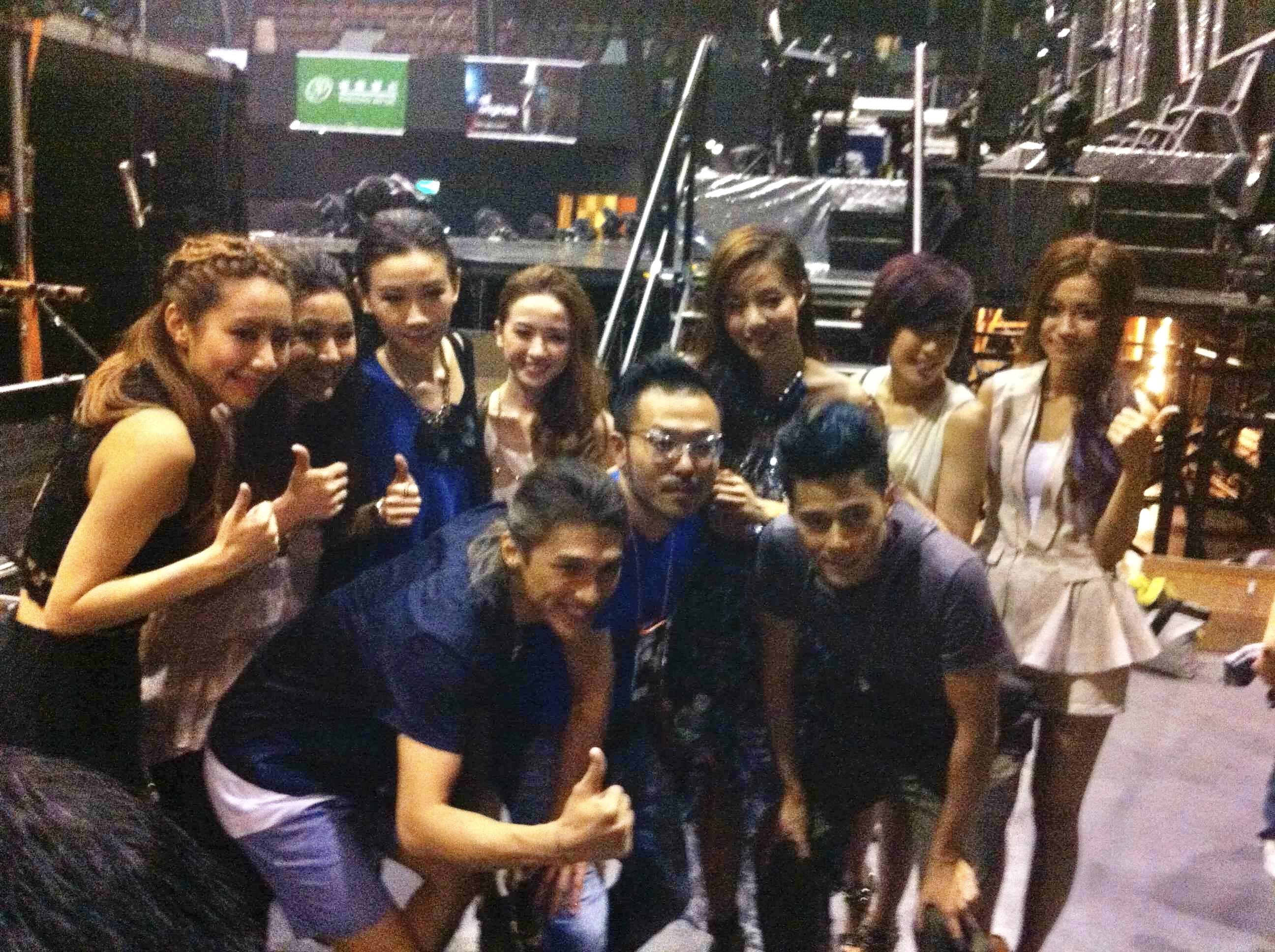 香港音樂人James Ting曾為組合Shine及Cookies創作不少名曲。