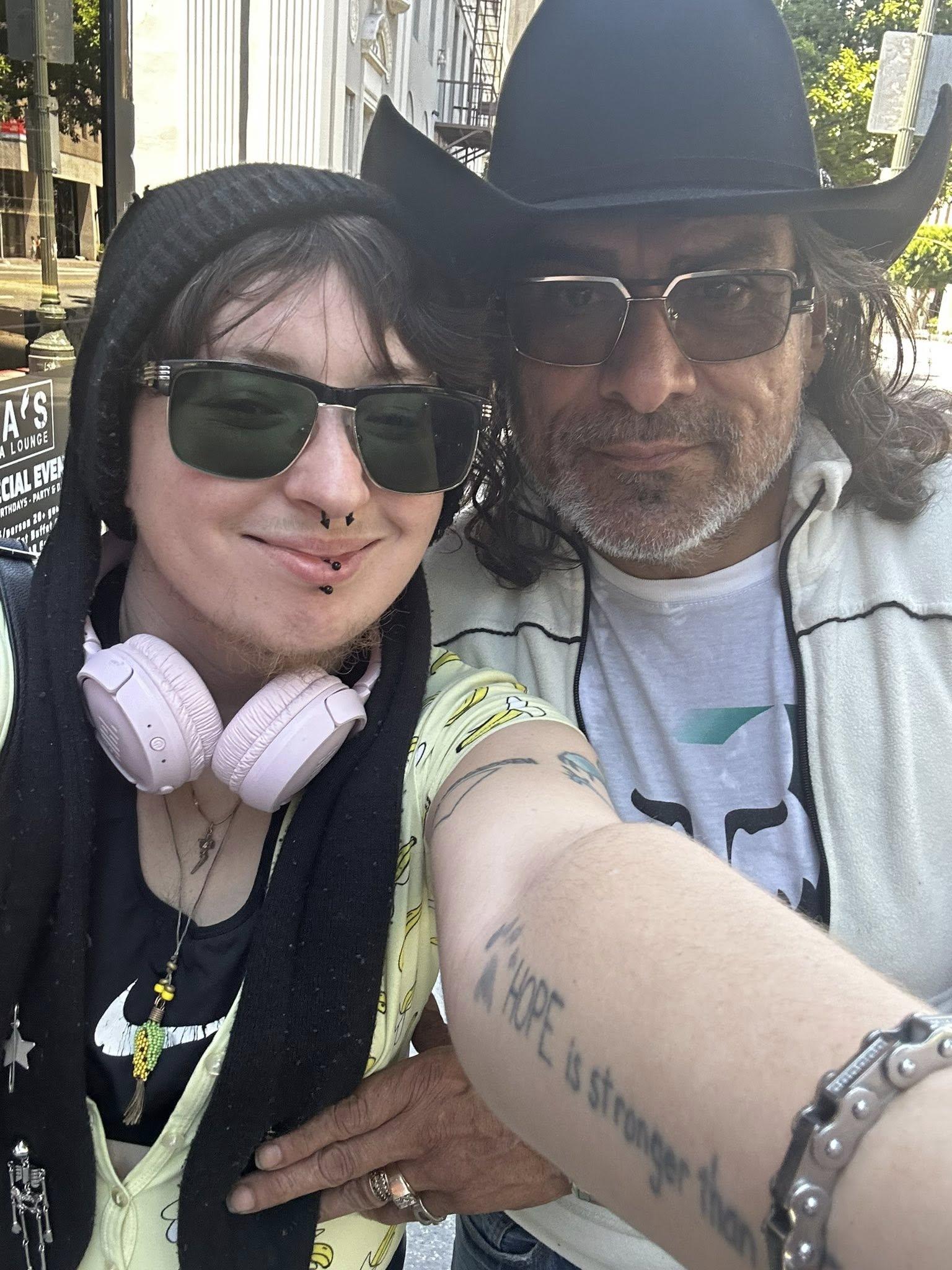 Gonzales稱,Joss為他擋槍才去世。