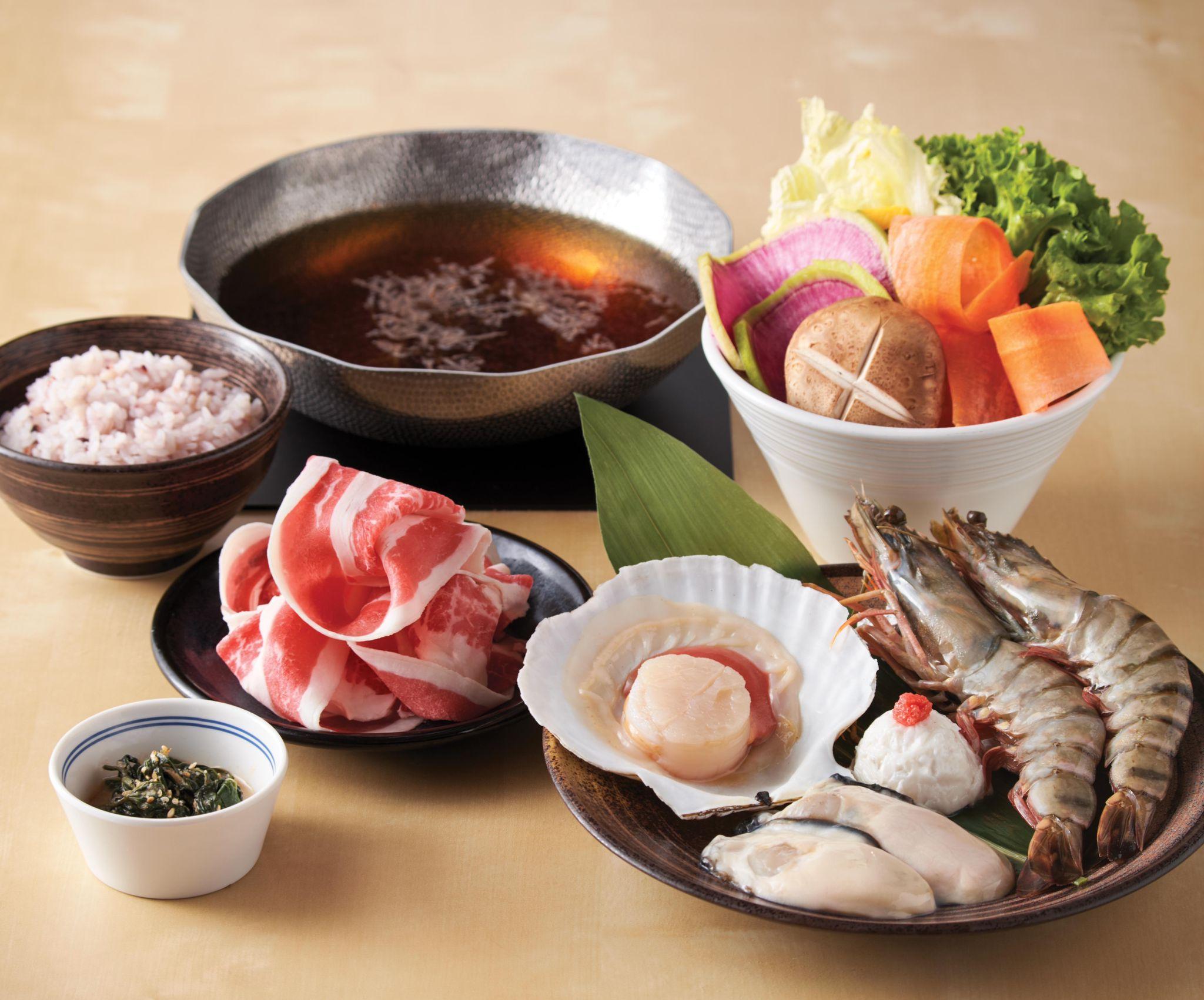 海鮮盛配牛肉/豚肉套餐($158)