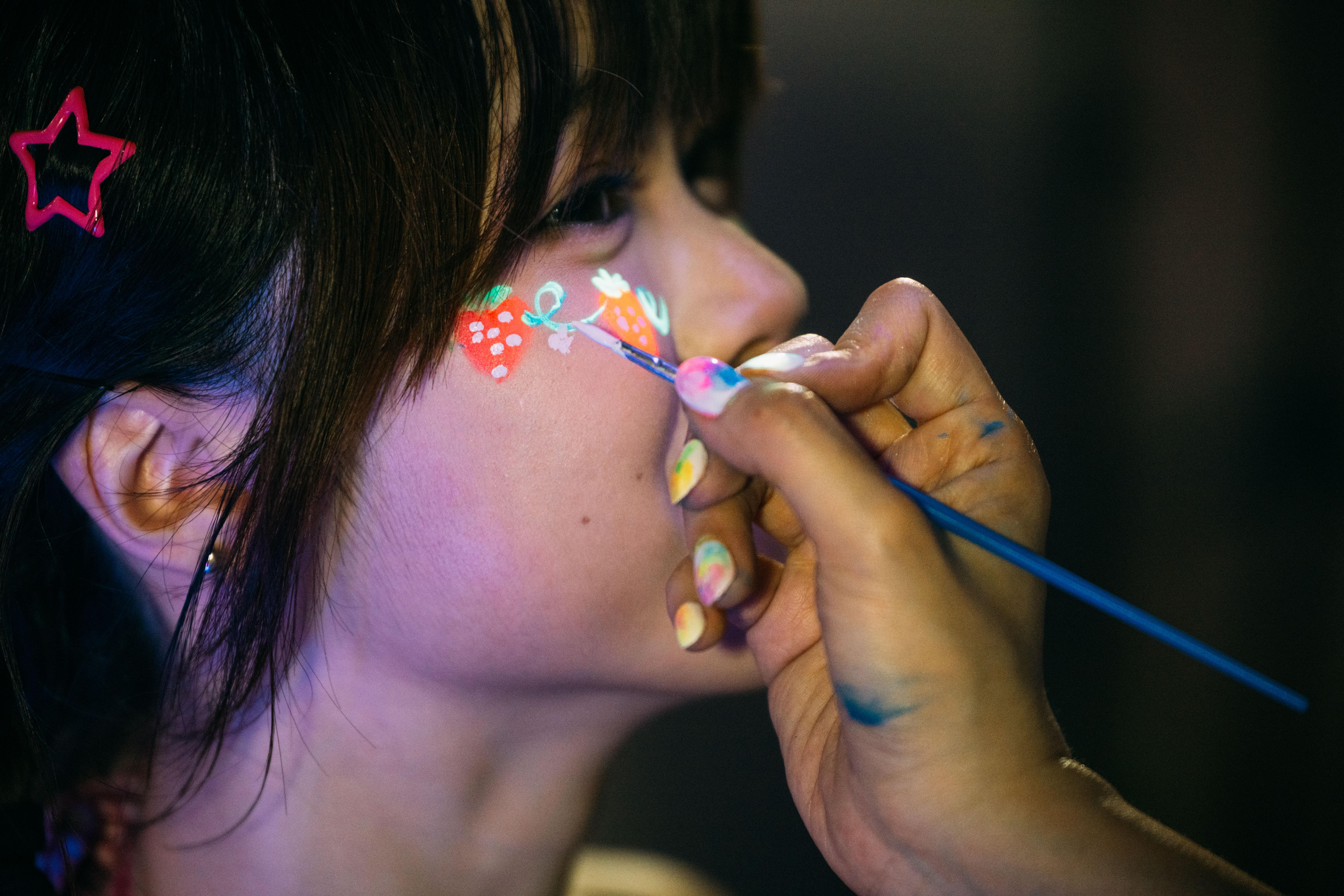 【夜光面部彩繪】