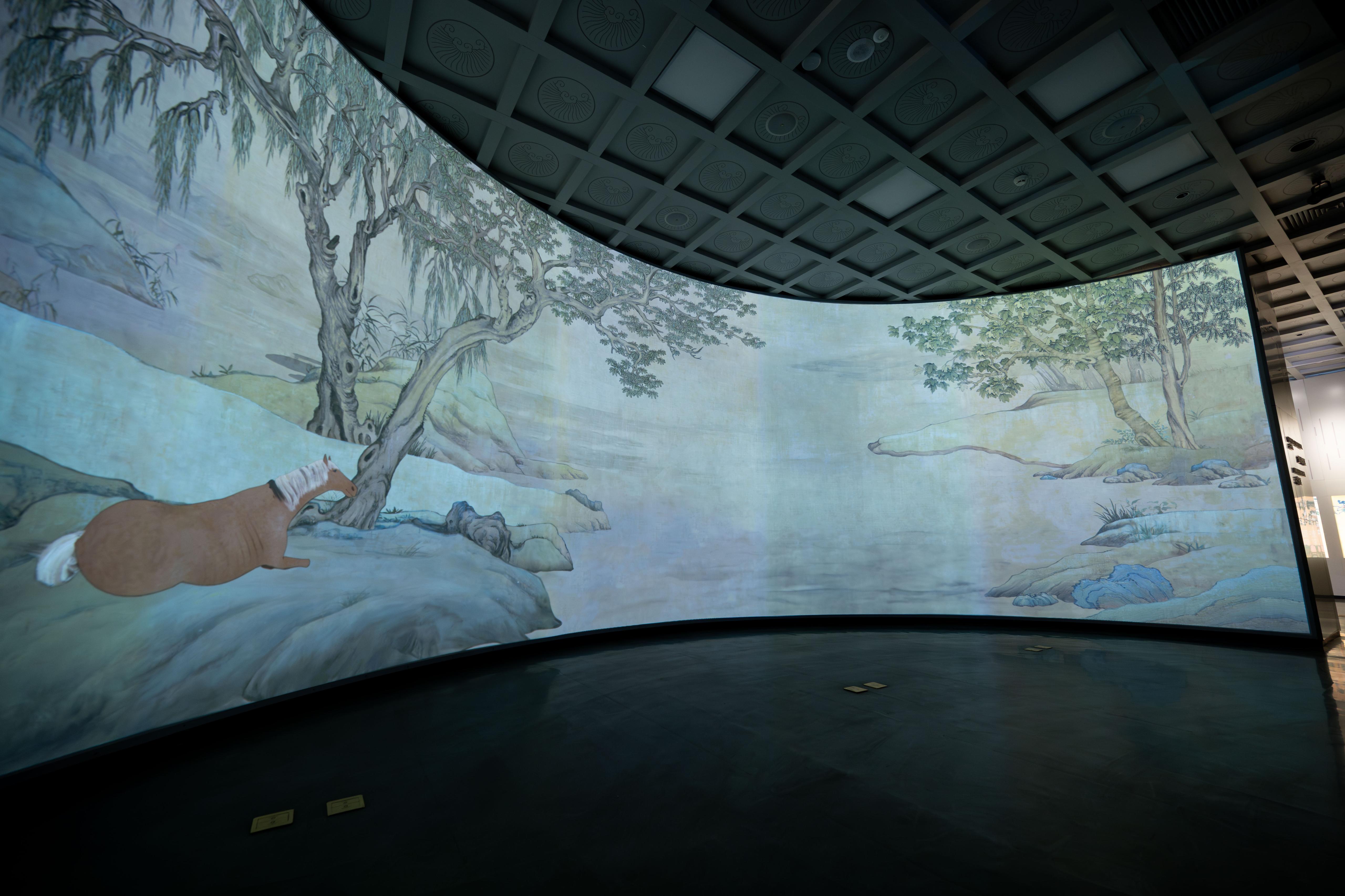 「騰躍古今──馬文化數字藝術展」昨在故宮博物院開幕。(馬會提供)