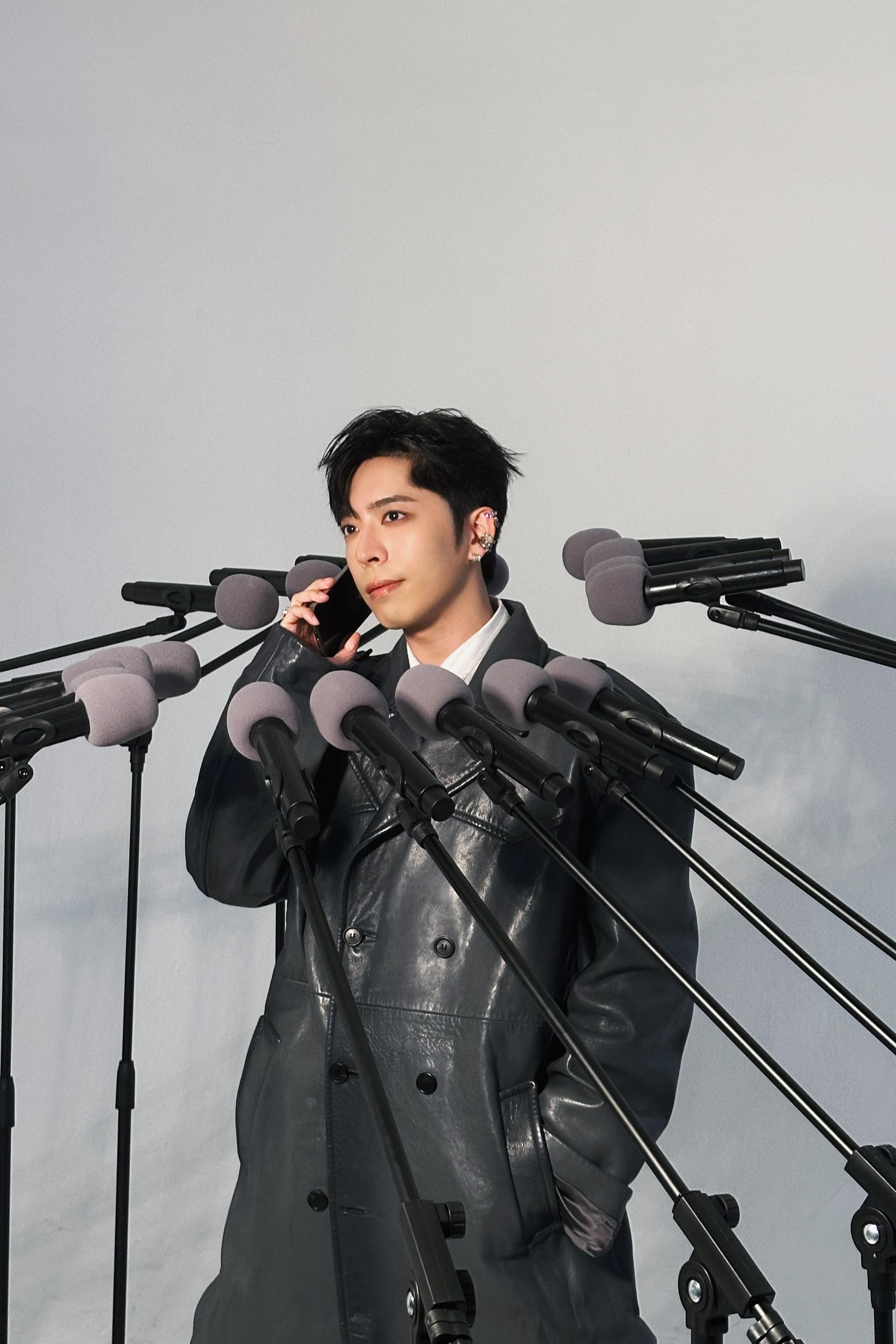 Edan出道7年,從初出茅廬的「e先生」蛻變成多方面發展的「E先生」。