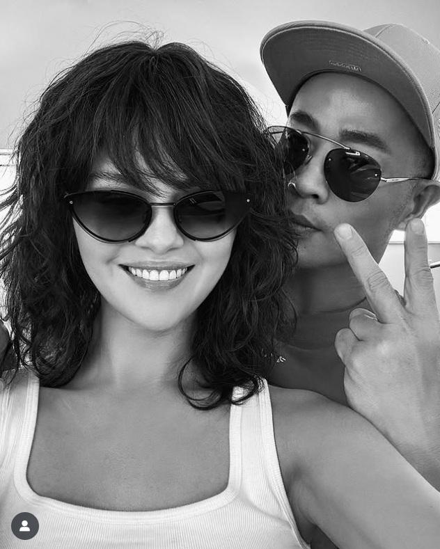 Selena的化妝師Hung Vanngo有在IG上公開她的新髮型。