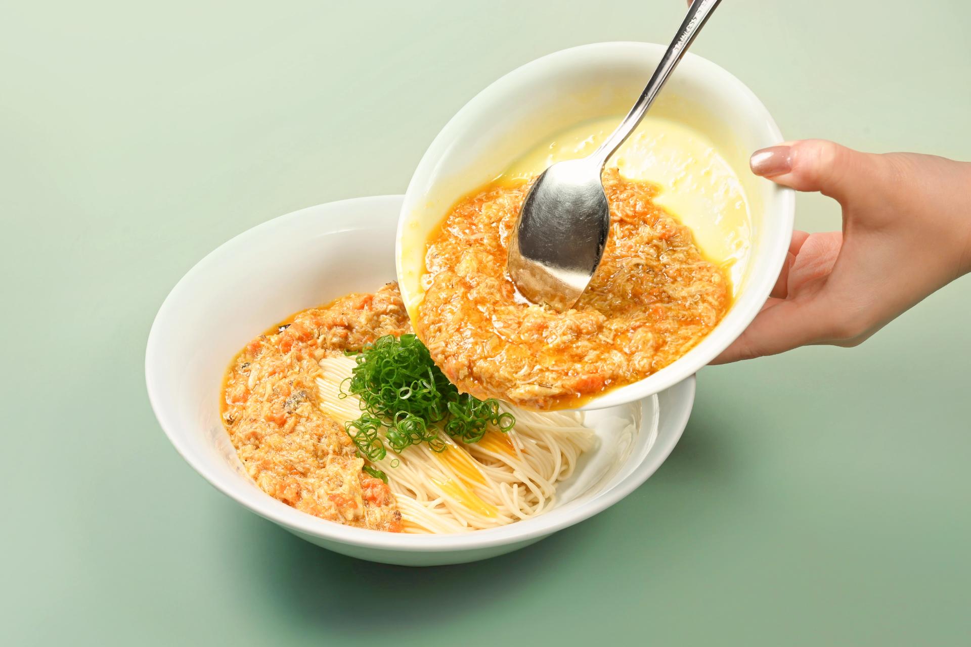 清炒六月黃蟹粉配清葱拌麵(另加$40)