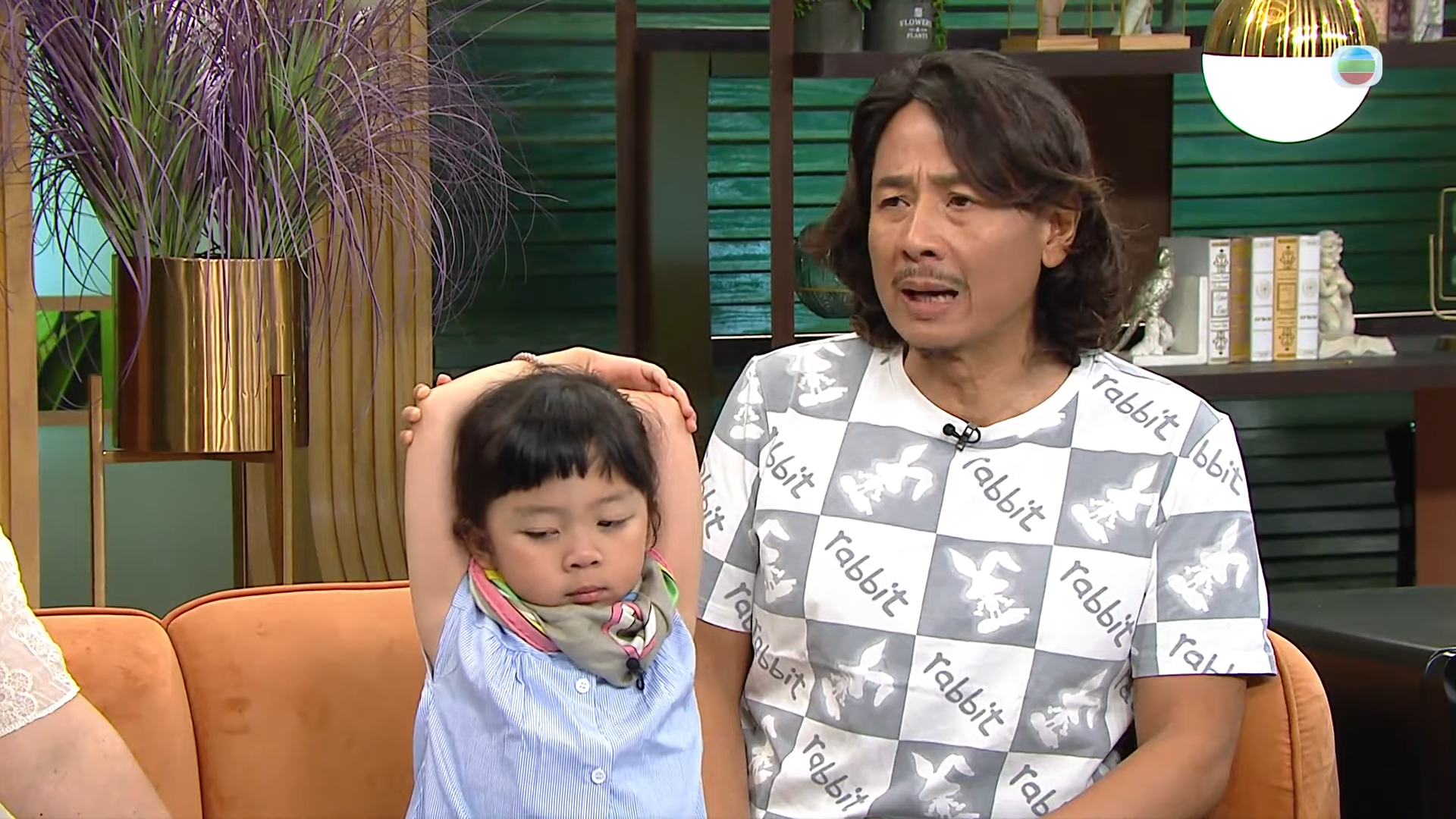 黃澤鋒表示在進行人工受孕前,一家人及醫生團隊是商量過很多次才決定進行。