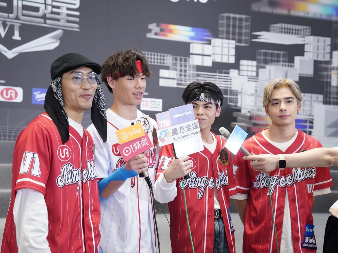 翟俊威(右)現身記者會後立即被起底,近日引起網民熱烈討論。