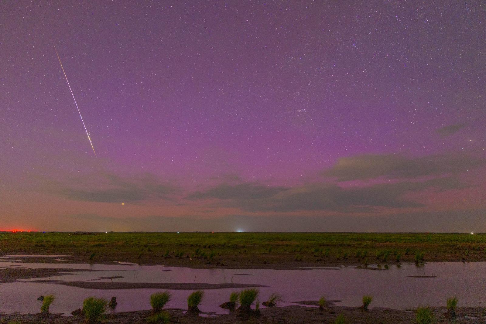 受地磁暴影響,黑龍江出現粉紅色及紫色極光。(新華社)