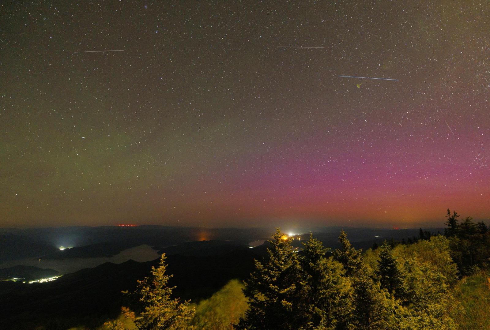 受地磁暴影響,黑龍江出現粉紅色及紫色極光。(新華社)