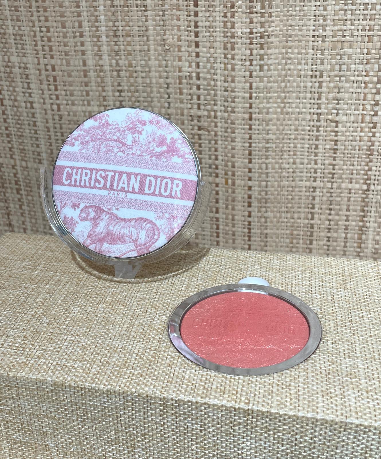 Dioriviera珍藏版恆久貼肌亮采蜜粉餅