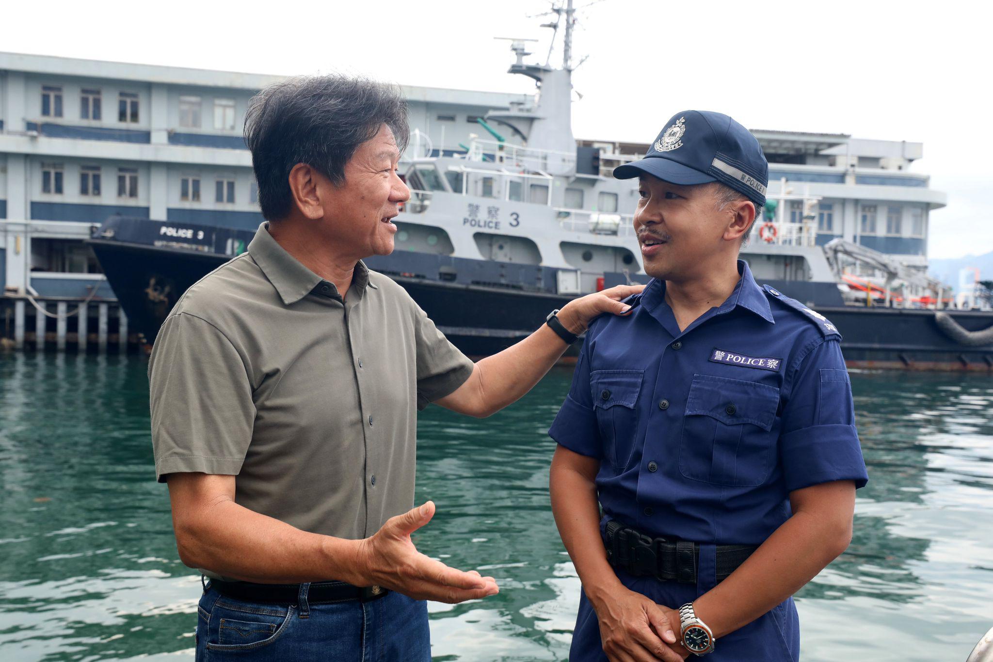 水警「同舟之情」