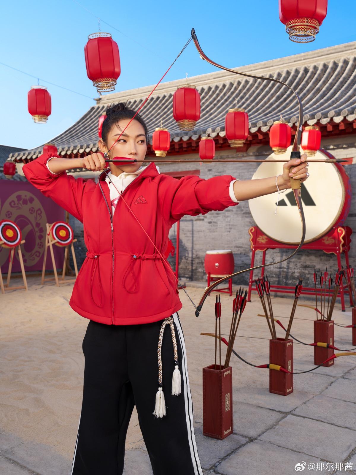 《長安的荔枝》飾演胡商商會會長的內蒙古女星那爾那茜。