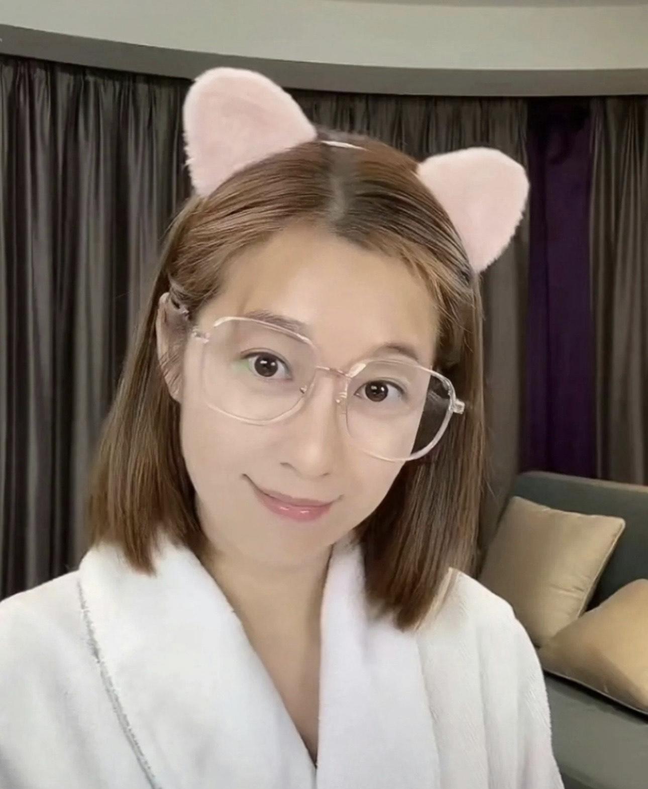 已為人母的陳自瑤,不論身材還是外貌都保養到最佳狀態。