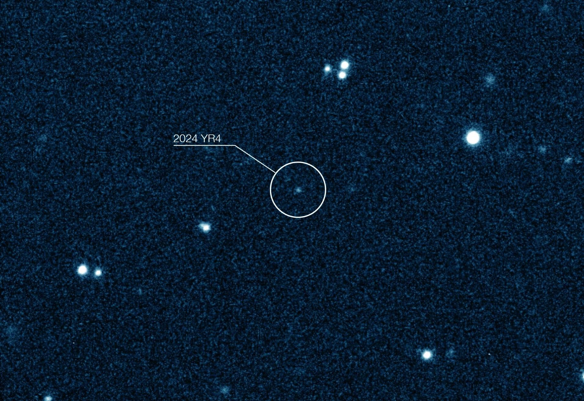 太空望遠鏡拍到小行星「2024 YR4」。(互聯網)
