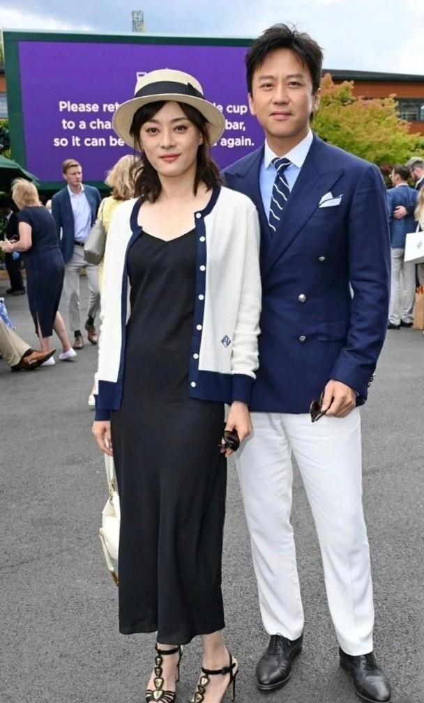 孫儷與鄧超一家被指移英。