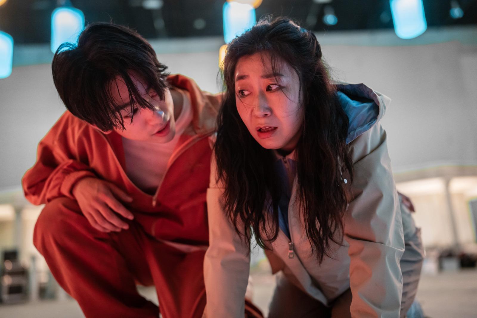 珍榮在片中挑戰大反派角色。