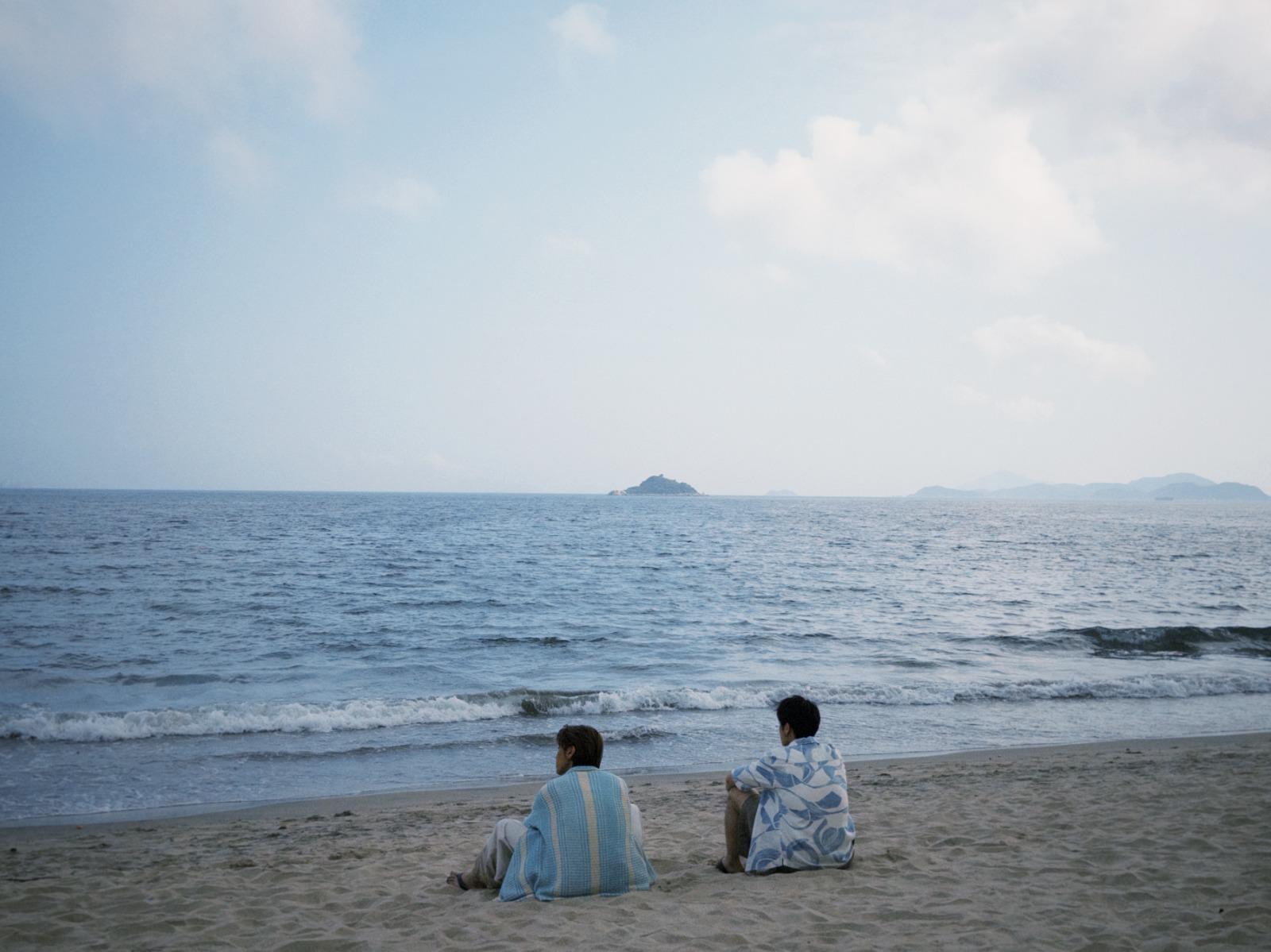 新歌《做好戀愛的覺悟》MV拍足5小時,濕身亦濕足5小時。