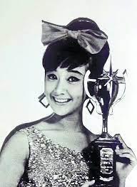 薛家燕年青的時候。