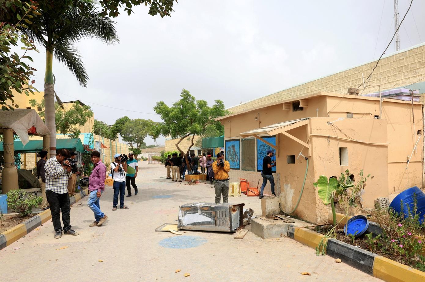 監獄的建築物被破壞。(路透社)