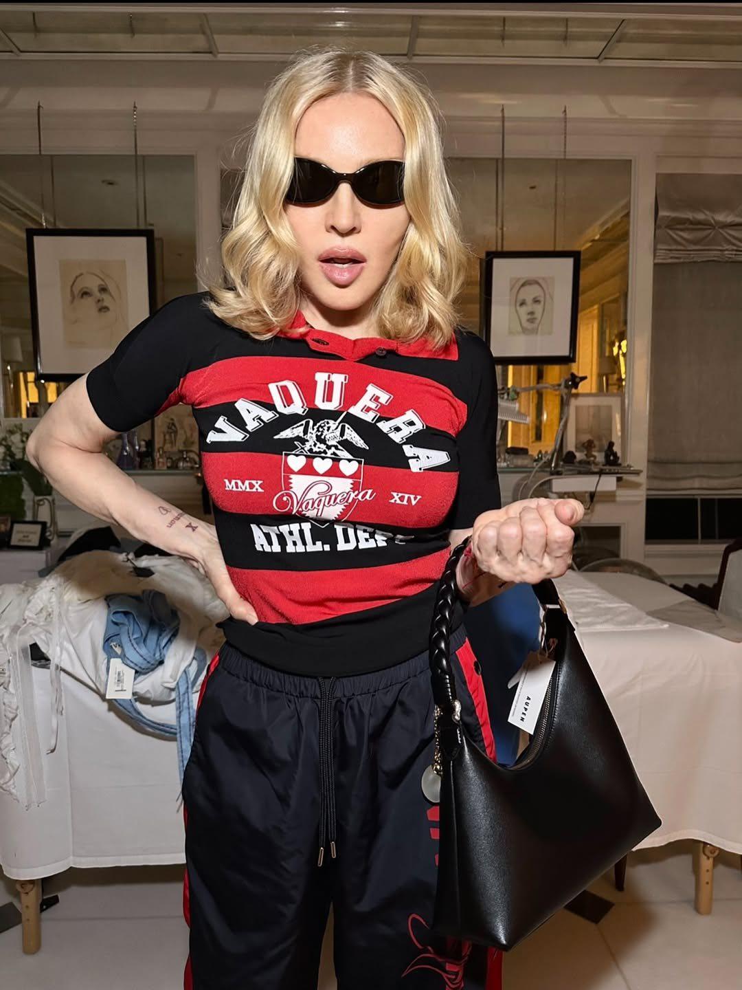 娜姐的排舞look。