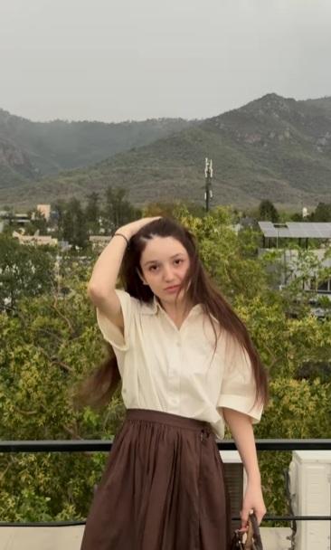 尤素夫社交帳號中最後一則貼文是旁人為她慶祝17歲生日的影片。(互聯網)