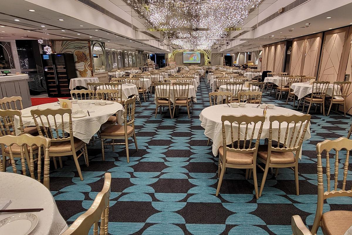 觀塘一間酒樓在結業當日,老闆筵開3席結業飯宴請員工。(網上圖片)