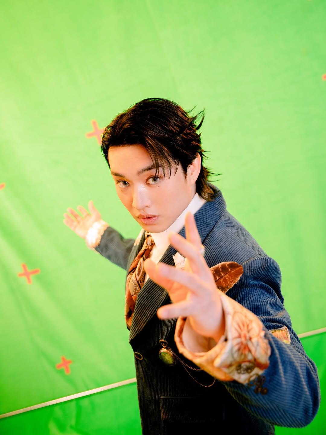 Jer柳應廷分享新歌《大人之後》MV花絮照片,其中一張化身功夫小子,被fans視為「潛力圖」。(IG@Jeremylaous)