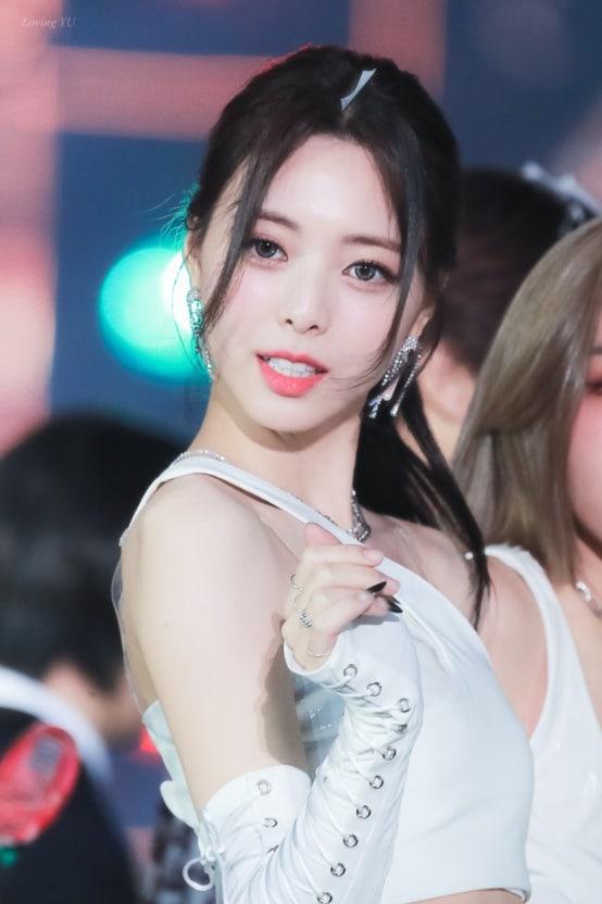 Fans們期待有娜在螢幕上的初次表現。