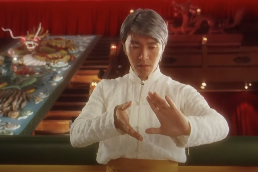 周星馳在電影《食神》的尾段的「食神歸位」戲碼,是不少人心目中的經典。