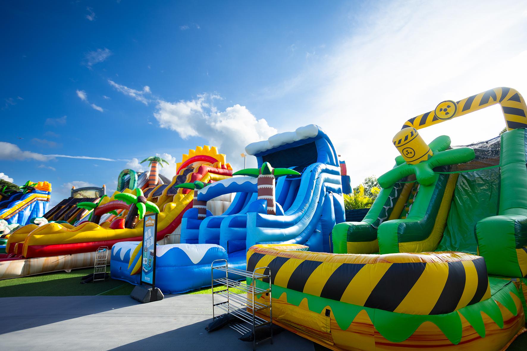 場內設有多款滑梯。