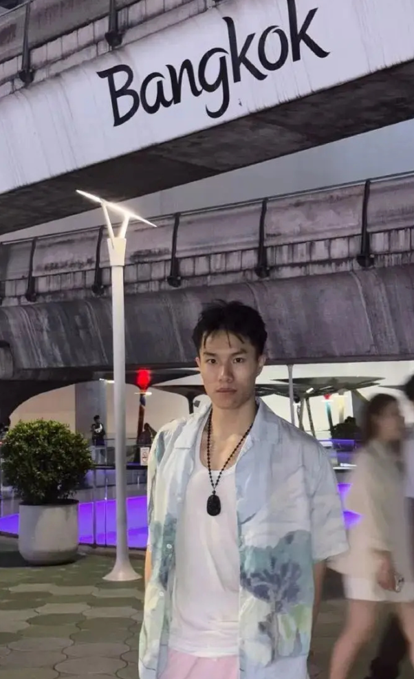 廣州模特兒衷浩彬應邀到泰國拍攝雜誌封面期間,懷疑被拐到緬甸詐騙園區,中泰警方已立案調查(網上圖片)