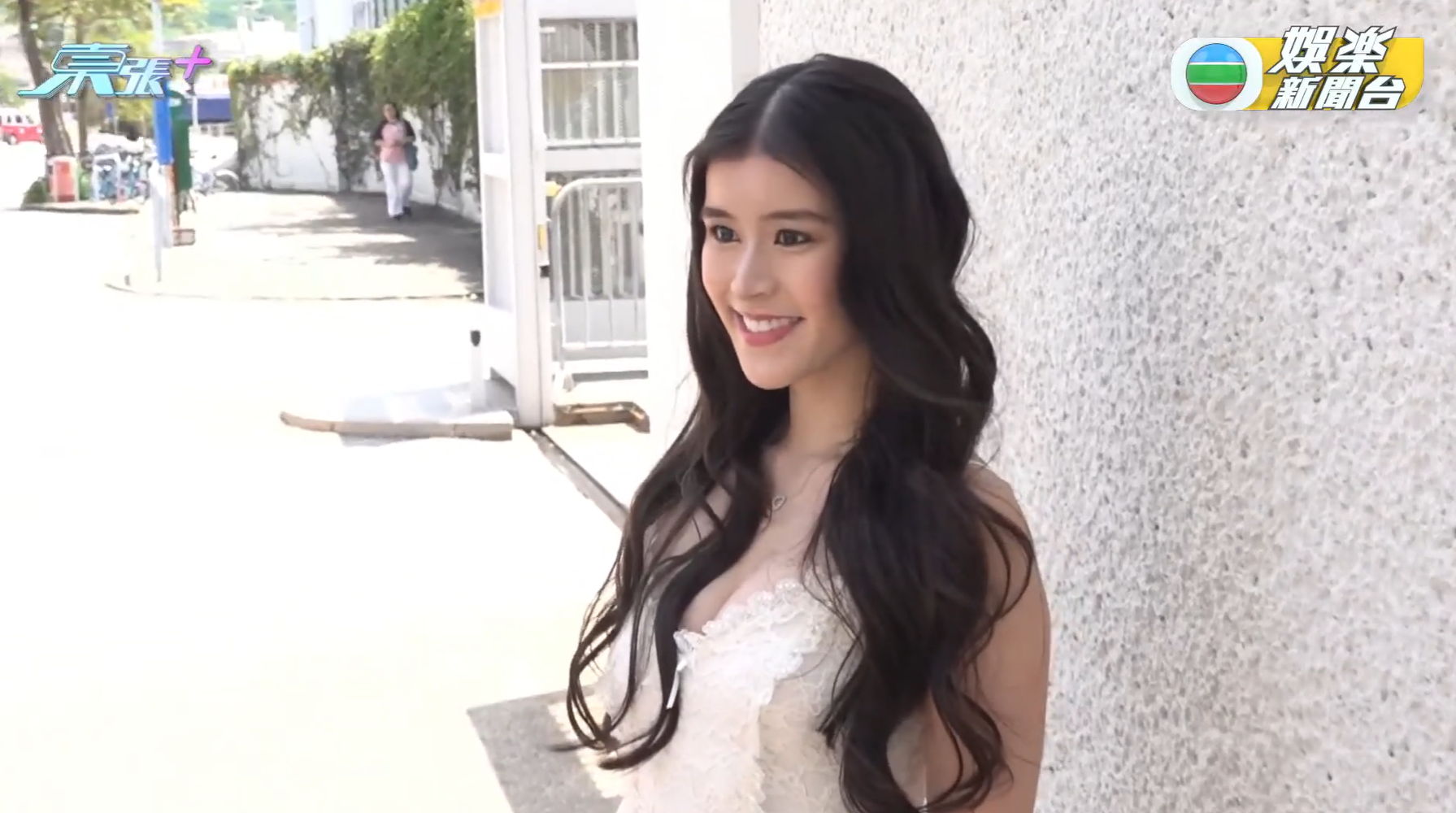 陳詠詩今日低胸上陣大曬驕人身材。