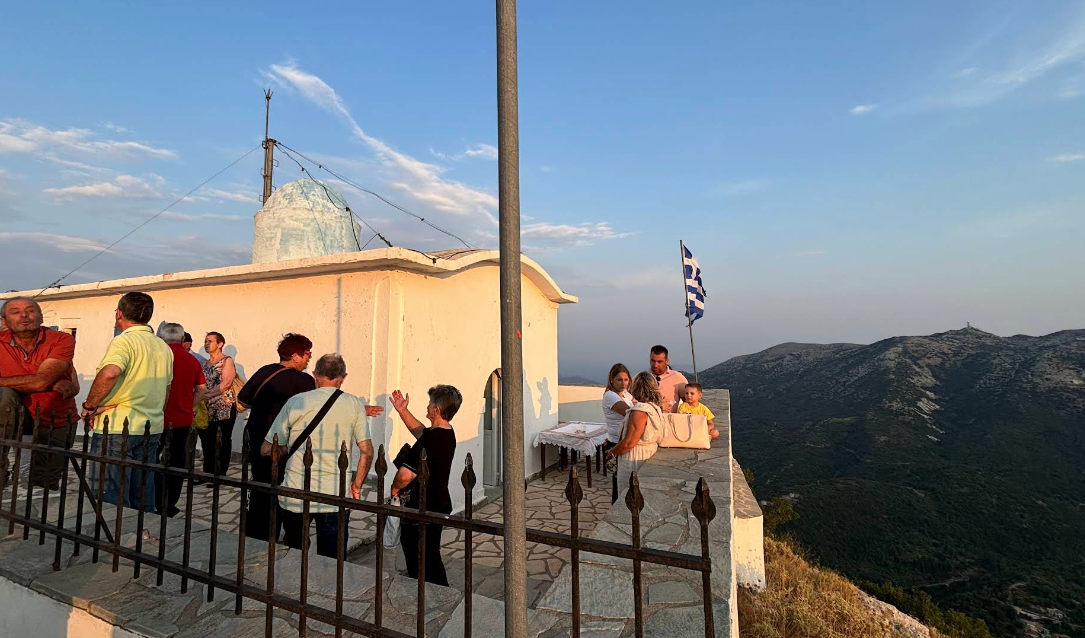 「先知以利亞教堂」據報是求婚的熱門地點。(互聯網)