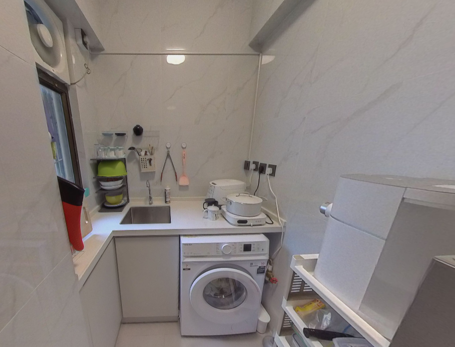 廚房配套新淨。(代理提供)