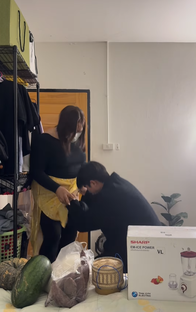 泰國跨性別網紅Parit Radchanavee惡搞「紅姐」事件。