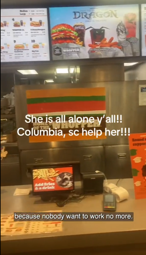 快餐店「漢堡王」走剩單親母員工一腳踢 做足12小時震驚網民