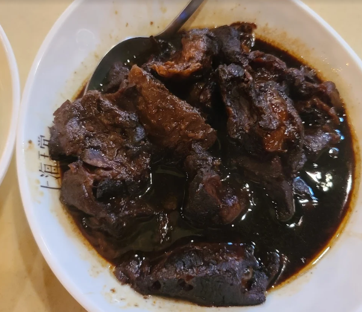 「上海弄堂」近日指其位於跑馬地22年的分店,將於7月30日結業。(網上圖片)