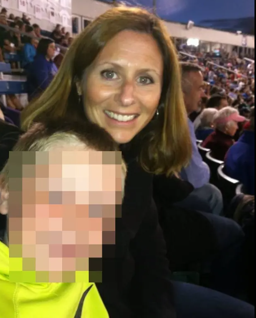 安迪於2023年7月起接掌Astronomer,公司估值超過10億美元(約78億港元),他與妻子梅根(Megan Kerrigan Byron)育有兩個孩子,最新消息指安迪的妻子已於社交平台把名字Megan Kerrigan Byron的「Byron」移走。