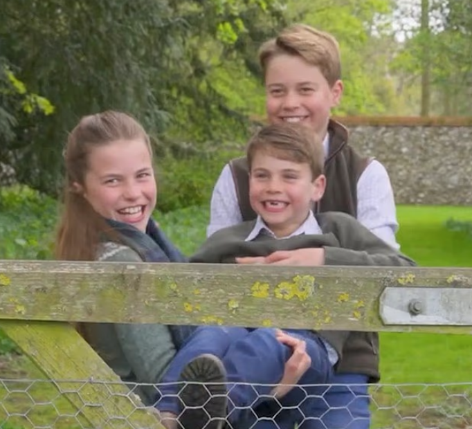 喬治12歲的生日片段。(互聯網)