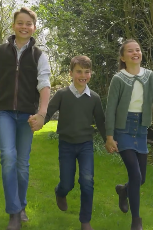 喬治12歲的生日片段。(互聯網)