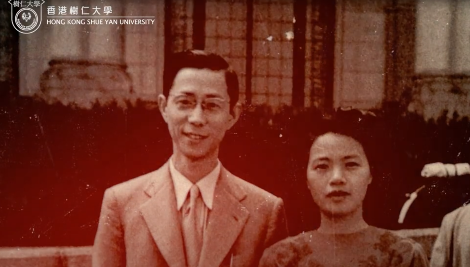 香港樹仁大學校監胡鴻烈逝世,享壽105歲。他與夫人鍾期榮(2014年逝世)於1971年創辦樹仁書院,一直堅持四年制,在1990年代拒轉為受資助的三年制大學,直至2006年獲政府批准成為香港首間私立大學。