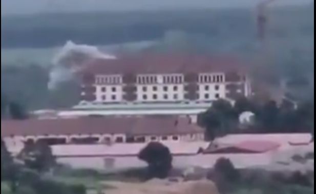 泰柬衝突|泰柬領袖談判後同意立即停火 柬埔寨詐騙園區遭炮轟(有片)