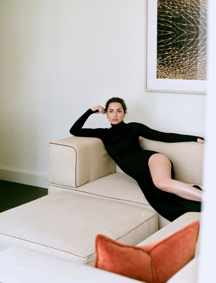 安娜迪艾瑪絲 Ana de Armas(IG@ana_d_armas)