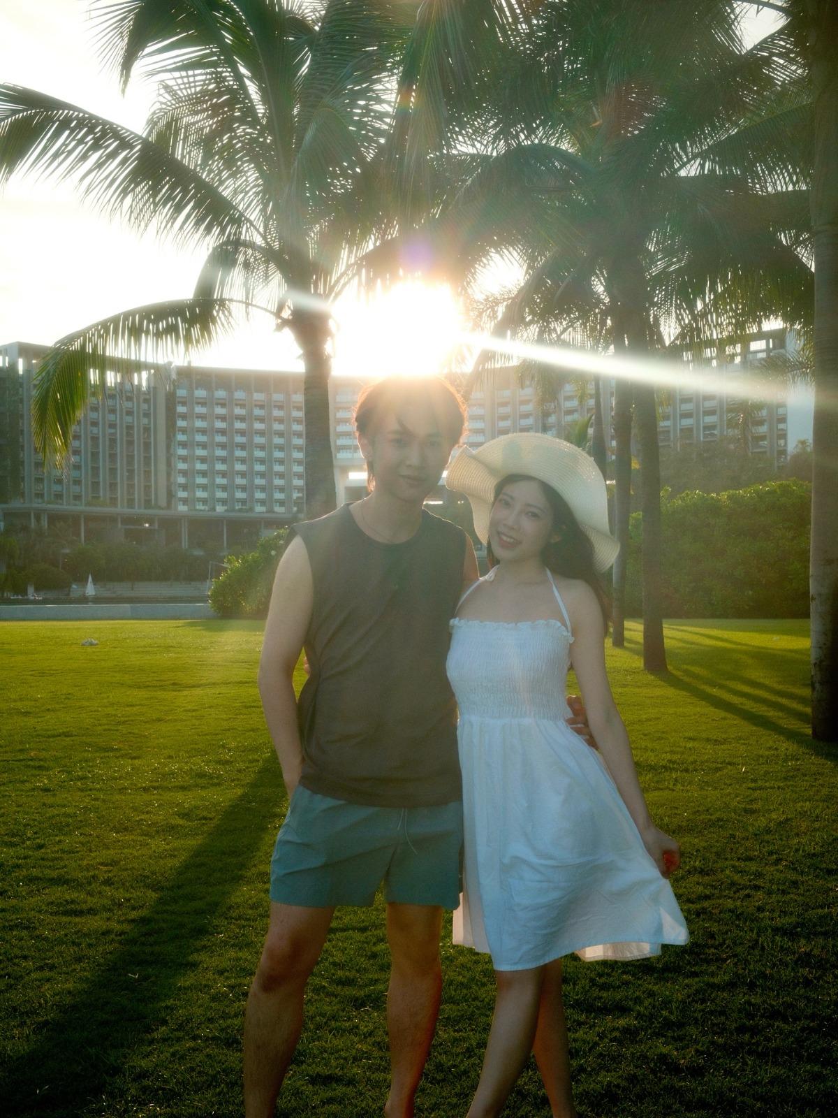 Pamela與Timothy外型非常登對。