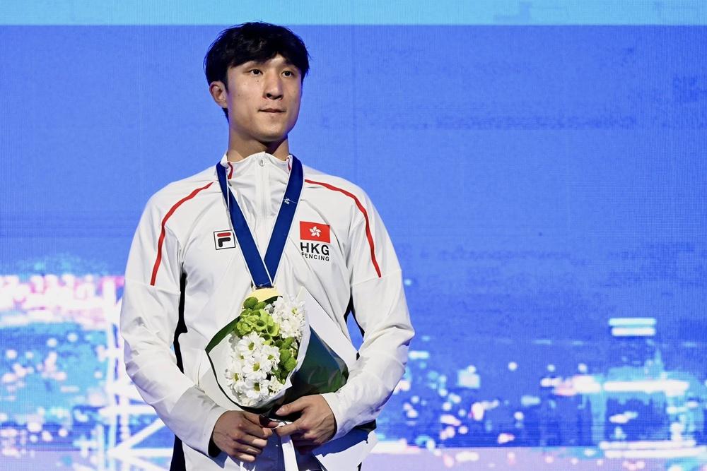 蔡俊彥成為首個奪得世錦賽冠軍的香港劍手。(中國香港劍擊總會)