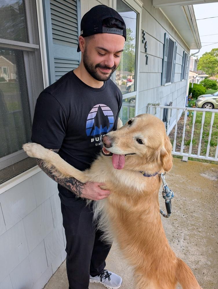 Paulo與Archie重聚。(FB)