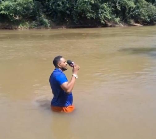 Frazão問:「會不會是她?」(X)