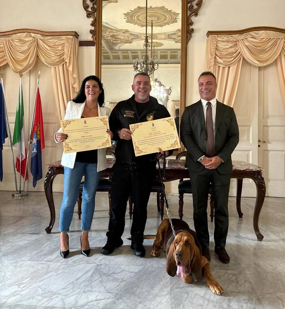 警犬Bruno曾協助意大利警方尋回9名失蹤者,獲得多次表揚。(X)