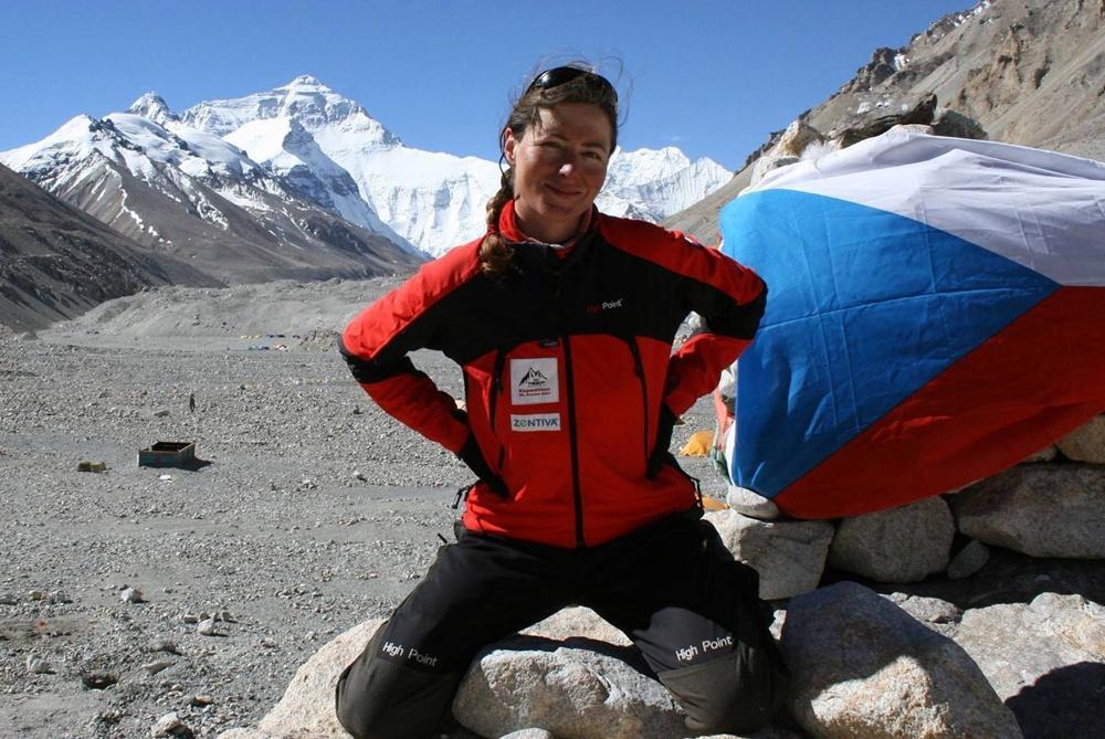 Klára是捷克著名女性登山家之一。(X)