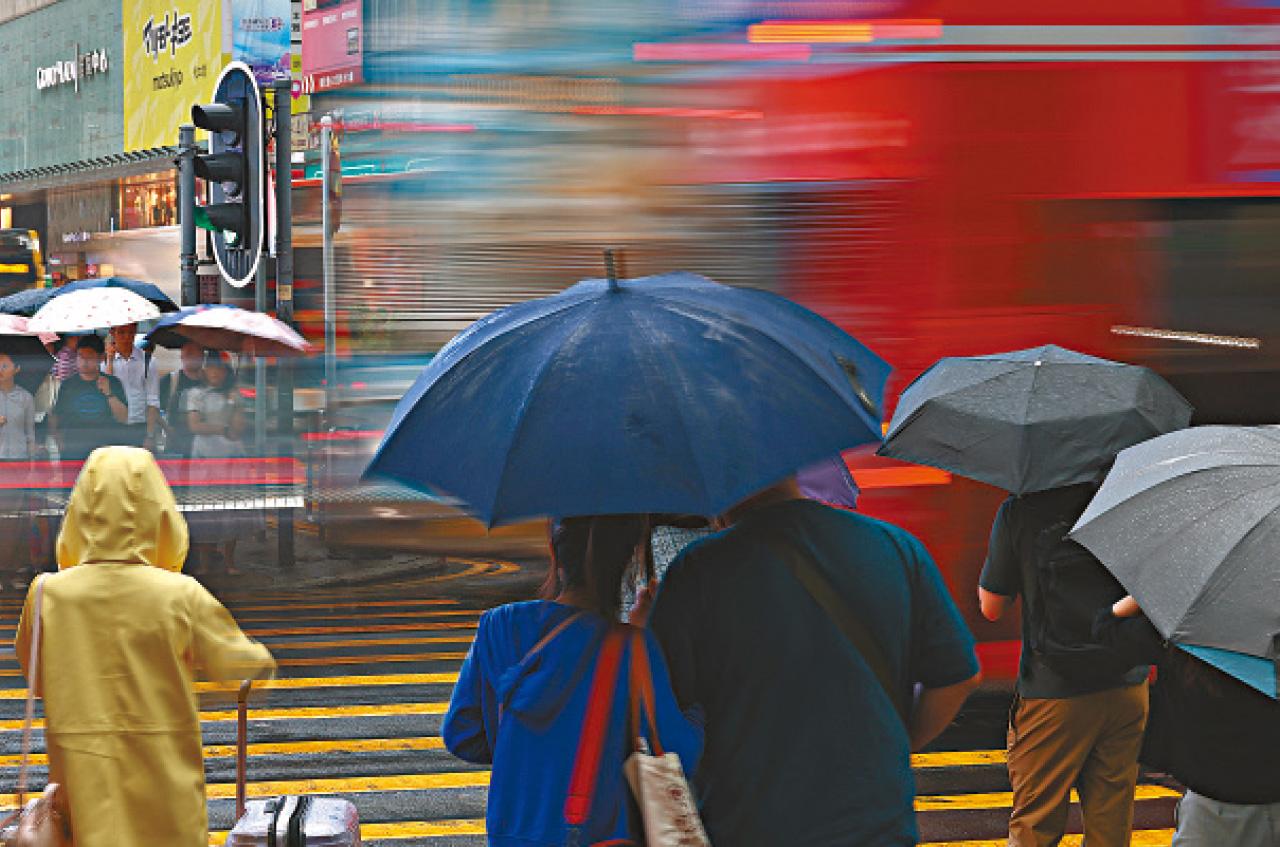 丹娜絲 天氣 暴雨 狂風 雷暴
